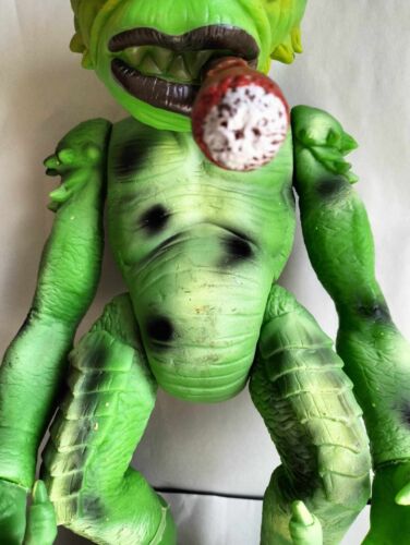 Jumbo Gremlins Gremlin Doll Figure 16” Vinyl Custom Made In Mexico Toy New - Picture 6 of 16
