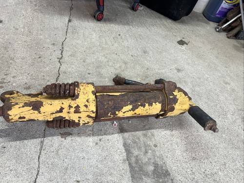 Ingersoll Rand Jack Hammer 90 Pounds  Apt Thor - Picture 3 of 3