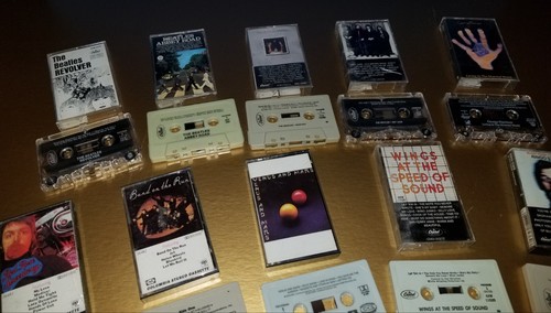 13 VTG BEATLES & GEORGE, PAUL & RINGO ASSORTED CASSETTES REVOLVER ABBEY ROAD +++ - Picture 4 of 10