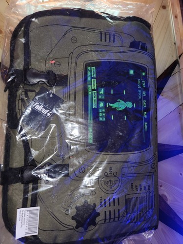 Fallout 'PIP BOY' Shoulder/Back Pack- ONE OF A KIND - Picture 7 of 14