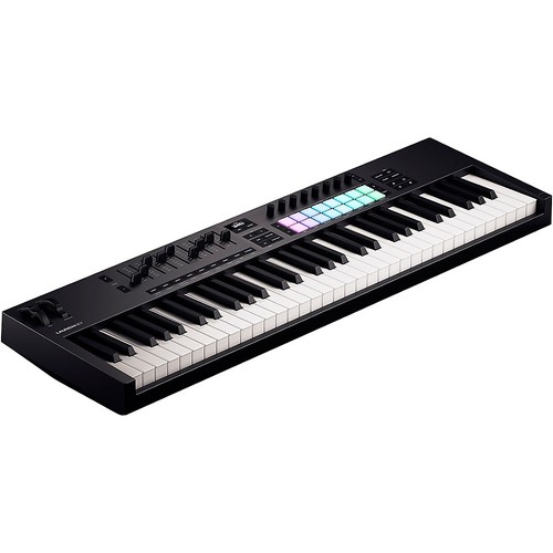 Novation Launchkey 61 Mk4 Keyboard Controller - Picture 3 of 8