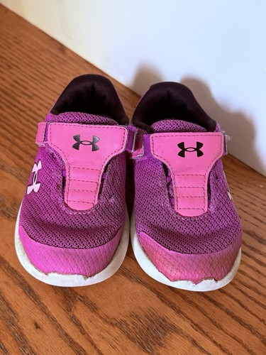 Pink Under Armour Surge 4 Size 8K Toddler Kids School Shoes Strap on - Picture 3 of 8