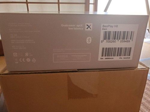 Bang & Olufsen Beoplay H8 NATURAL Wireless On-Ear Headphone Near Mint - Picture 9 of 10