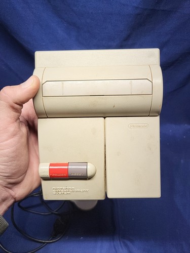 Nintendo NES Top Loader Console w/ Dogbone Controller - Tested - Authentic - Picture 3 of 12