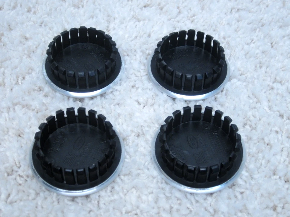 Chevrolet Camaro 2010-2014 OEM JUEGO DE TAPA CENTRAL DE LLANTAS DE ALEACIÓN 22775005 #2E-9 Foto 2 de 3