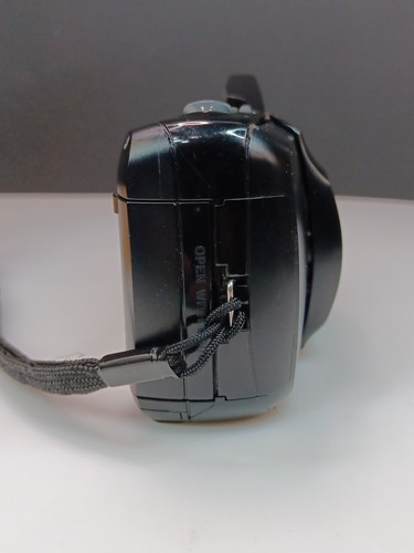 Olympus Infinity Stylus Zoom DLX 35-70mm Point Shoot mit Tasche & Film - ohne Blitz - Bild 7 von 24