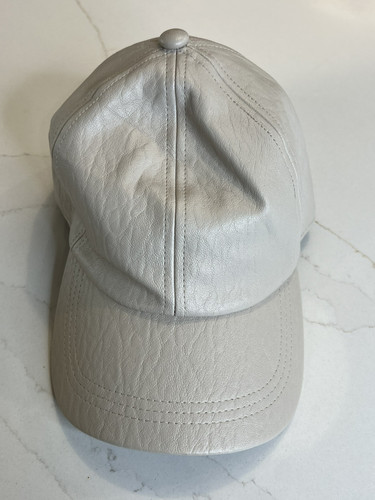 A New Day Women’s Cream Baseball Hat Adjustable Imitation Leather OSFM - Picture 1 of 6