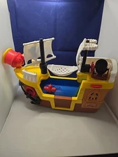 Mattel J4419 Fisher Price Little People Ship No Sounds 2005