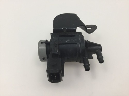 Audi A4 S4 B6 8E 8H 2000 Diesel 132kW Turbolader Druckwandler Magnetventil