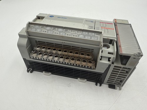 Allen-Bradley MicroLogix 1500 1764-24AWA Controller Base Unit /w 1764-LRP - Picture 2 of 9