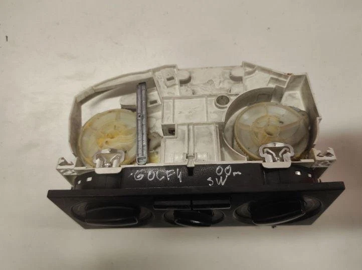 VW GOLF IV Variant 1J5 Altre Centraline 1J0820045F 1.9 Diesel 81kw 27030822 - Immagine 3 di 4