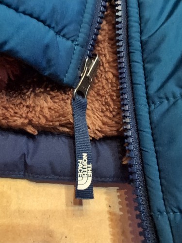 THE NORTH FACE Boys' Printed Reversible Mount Chimbo Full Zip Hooded Jacket - M - Picture 12 of 12