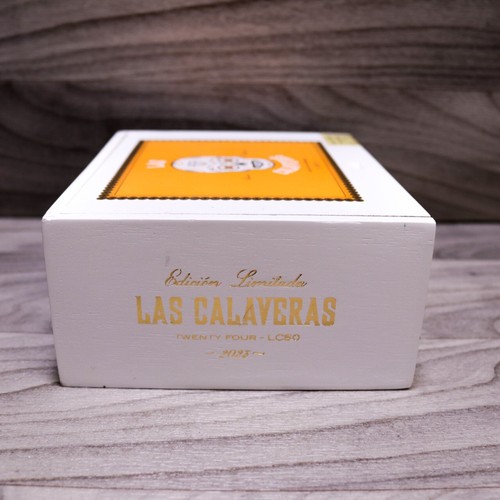 Caja de cigarros de madera vacía Las Calaveras 2023 Twenty Four LC50 6,75" x 5,5" x 2,75 - Imagen 5 de 10