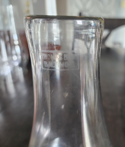 Gruppe von fünf dickeren Glas Kero Petroleum Lampe Schornsteine - Bild 3 von 17