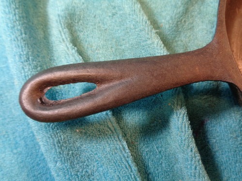 Vtg No. 3 #3 Kitchen Camp Fire Skillet 6-5/8" Cast Iron Frying Pan w/ Heat Ring - Picture 6 of 9