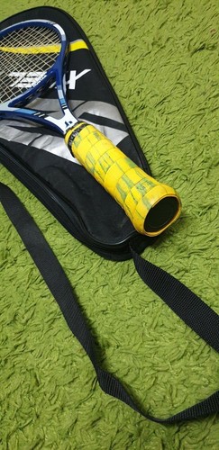 Huntak Badminton Racquet Hunter Carbon Graphite Frame with Bag size: 72X31 CM - Picture 4 of 10