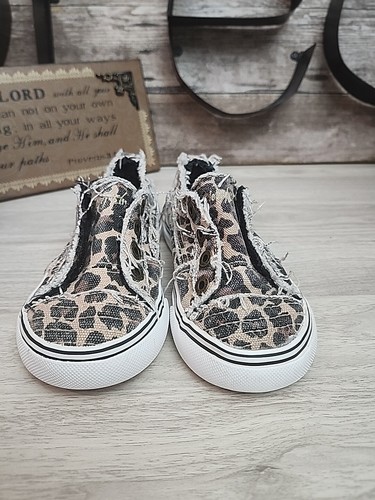 Blowfish Kids Leopard Print Slip-On Shoes Size 11.5 Distressed Canvas Sneakers - Picture 7 of 10