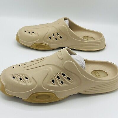 NEW OAKLEY FACTORY TEAM BRAIN DEAD PAGURO SLIDE MULE BEIGE NEW OAKLEY FACTORY TEAM BRAIN DEAD PAGURO SLIDE MULE BEIGE