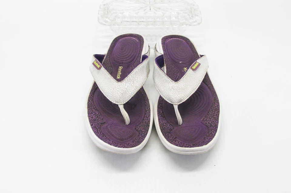 Reebok Mujer Sandalia Tono Fácil Talla 8M Blanco Abatible Tanga Tonificación Zapatos Usados muy buen estado Foto 4 de 4