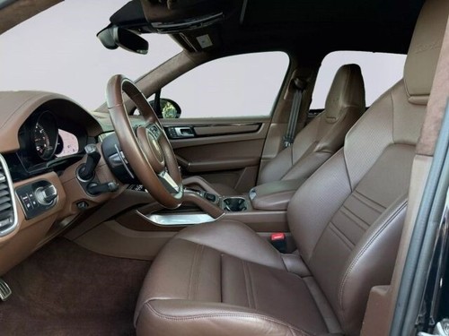 2022 Porsche Cayenne Turbo Sport Utility 4D - Picture 12 of 18