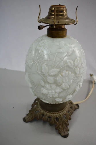 Victorian Era Milk Glass Spider Web Flowers Oil Lamp FG Co Cast Iron Base Ornate