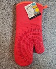 NWT Fiesta Oven Mitt with Silicone Grips