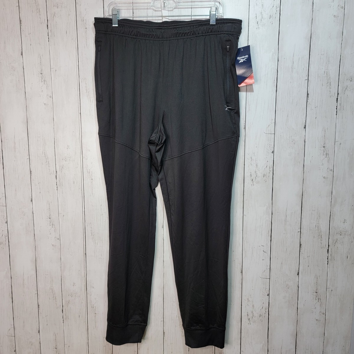 アメリカ購入新品 Reebok リーボック ROGUE JOGGER SLIM スリム ジョガーパンツ 黒 M NWT Reebok Men's Black Tapered Slim Fit Rogue Jogger Pant