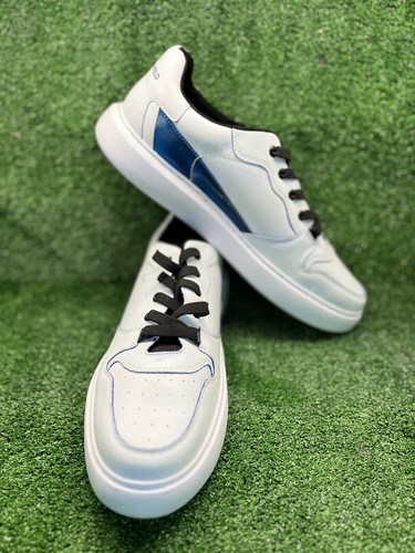 Karl Lagerfeld Leather Casual Shoes Men's Size 13M White/ Blue Low Top Sneaker - Picture 5 of 11
