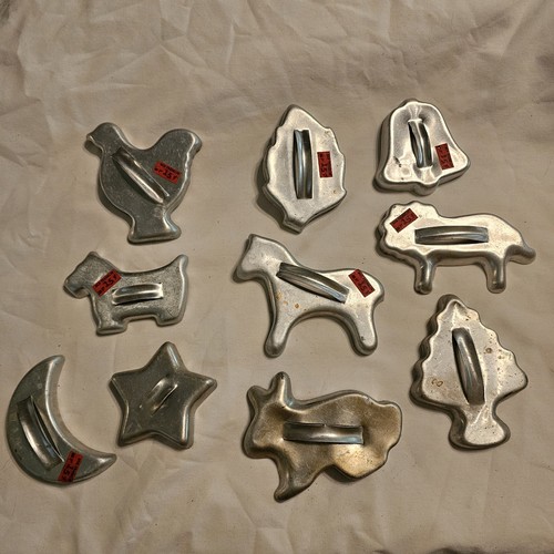 Vintage Lot of 10 Aluminum Cookie Cutters Various Seasons And Farm Animals - Bild 2 von 8
