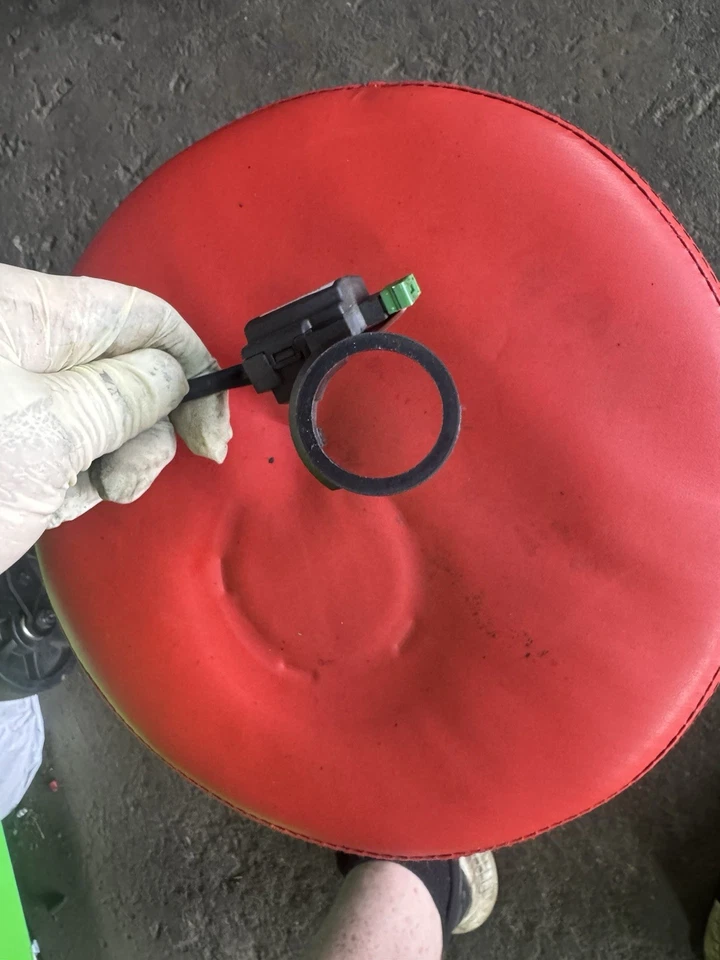 03 FORD MUSTANG INMOVILIZADOR PATS MÓDULO ROBO TRANSPONDEDOR 3R3T-15607-AA Foto 4 de 4