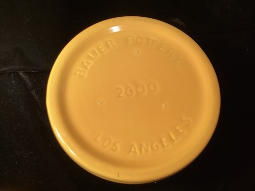Vintage Yellow Bauer Pottery 2000 Ring Ware Canister Jar Crock +Lid EXCELLENT - Picture 5 of 7