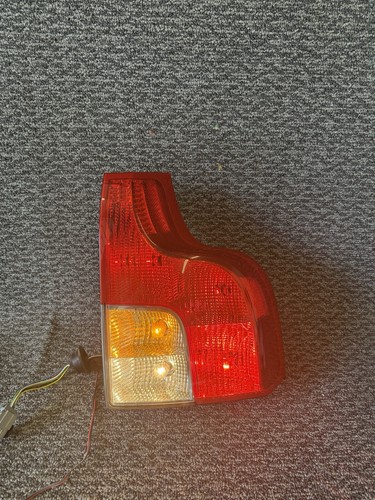 2007-2012 Volvo XC90 Tail light Assembly Right Passenger Side Genuine OEM Tested
