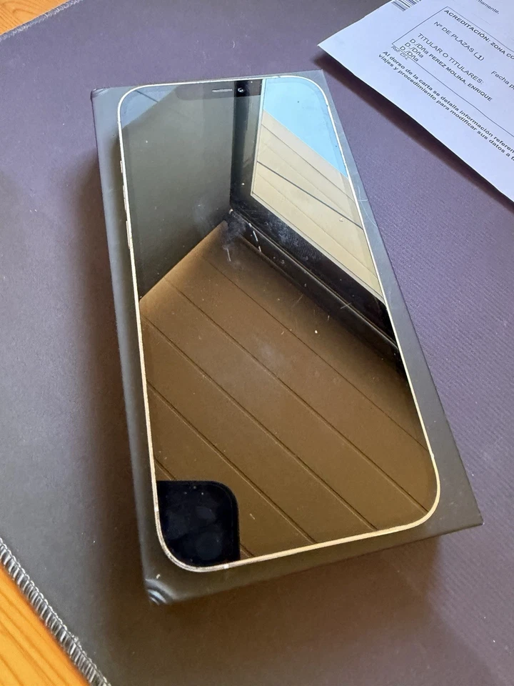 Apple iPhone 12 Pro Max · 256GB, foto 3 de 3