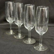 Lot of 4 Vintage Straight Sided Crystal Champagne Flutes 7.25" Clear Glass