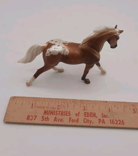 Breyer Reeves G3 Stablemates Galopp Warmblut Palomino Decke Parade Rassen - Bild 12 von 13
