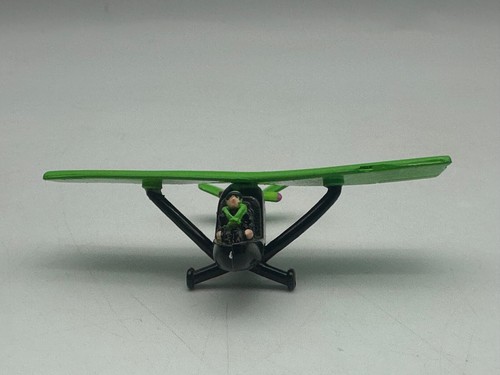 Galoob Micro Machines Ultra Light Glider Plane, Black & Green, Excellent - Picture 7 of 11