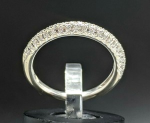 14k-White-Gold-1-6ct-tw-Pave-Round-Diamond-Wedding-Band-Ring-B1277