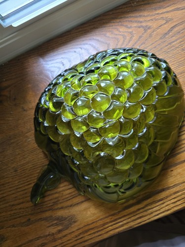 Vintage Large Green 1970s Indiana Glass Grape Embossed Serving Fruit Bowl - Picture 3 of 5