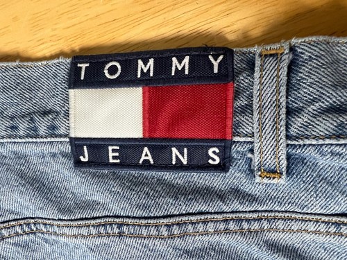 Vintage Men’s Tommy Hilfiger Patch Flag Shorts 90s Hip Hop Denim Jean Short Read - Bild 19 von 24