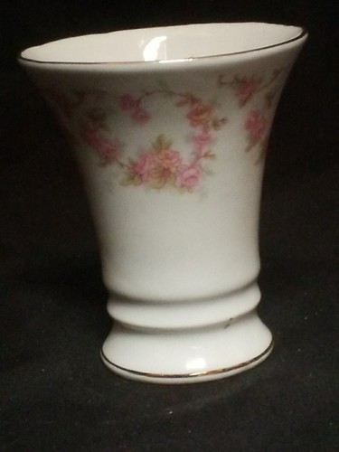 Vtg. Schumann Arzberg Germany Golden Crown E&R 1886 "Bridal Rose" Bud Vase - Picture 6 of 8