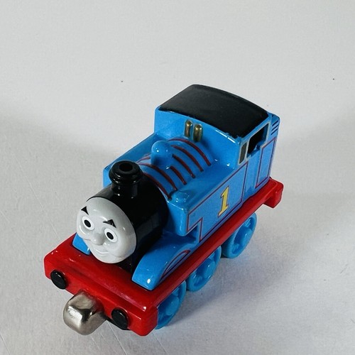 Tank Engine Thomas the Train Diecast Metal Take Play Blue 2009 Friends - Picture 10 of 12