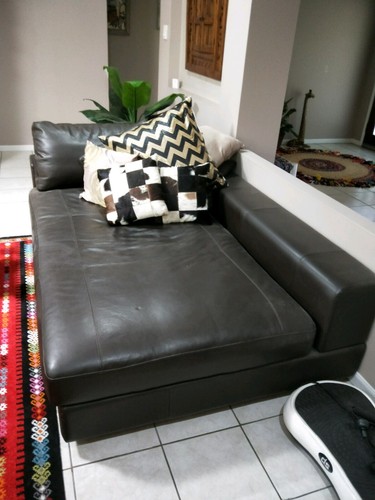 Large King Furniture Modular Leather Lounge - Picture 6 of 8