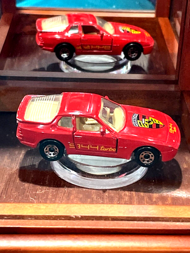 1987 Matchbox Superfast No 59 Porsche 944 Turbo Red Diecast Red Doors Open - Picture 5 of 7