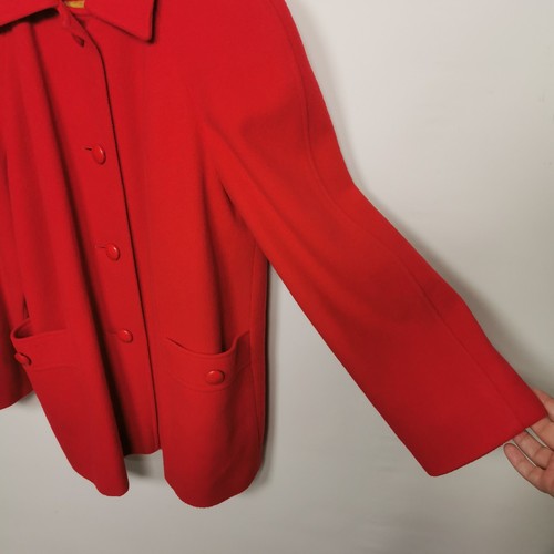 ~ Aquascutum ~ reine Schurwolle ~ roter Damenmantel mit Knopfleiste ~ Grube zu Grube 21 Zoll ~ - Bild 9 von 15