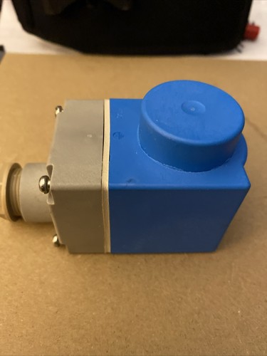 DANFOSS BE230CS 018F6188 Solenoid Coil New # - Picture 2 of 4