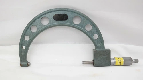 MITUTOYO 193-216 OUTSIDE MICROMETER. 5"-6" EL