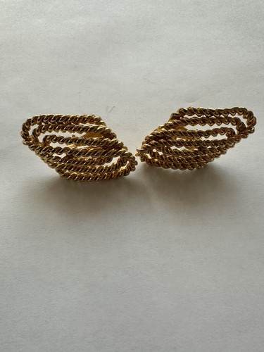 Vintage 80s Oval Earrings - Picture 5 of 10