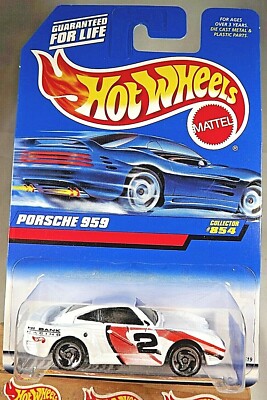 ホットウィール　959 Amazon.com: Hot Wheels Porsche 959 Vehicle : Toys & Games