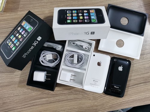 Boxed Apple iPhone 3nd 3GS - Black /white For Collectors - Afbeelding 3 van 16