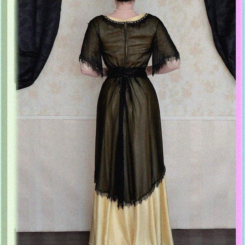 Angelas zeitlose Fäden: Vintage weißes Kleid Schnittmuster für Damen, Größe 6 - Bild 4 von 7